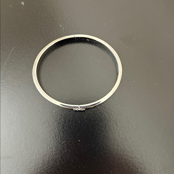 Tory Burch Silver with Yellow Floral Kira Enamel 7mm Bracelet NWT Style 149741 - Picture 9 of 17